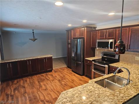 21586 Little Brook Way Strongsville OH 44149