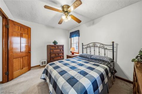 7506 Traymore Avenue Cleveland OH 44144