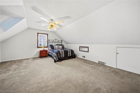 7506 Traymore Avenue Cleveland OH 44144