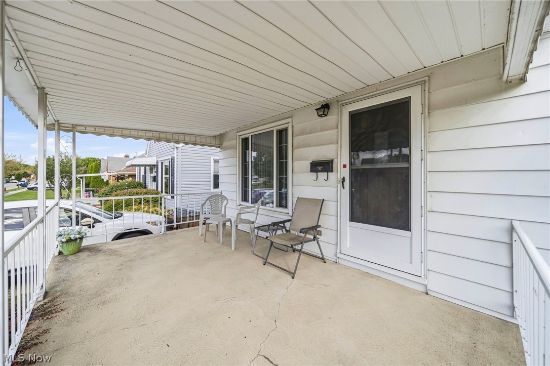 7506 Traymore Avenue Cleveland OH 44144