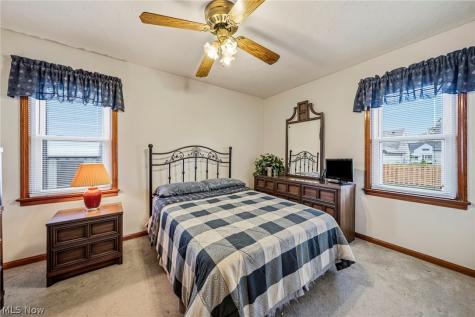7506 Traymore Avenue Cleveland OH 44144