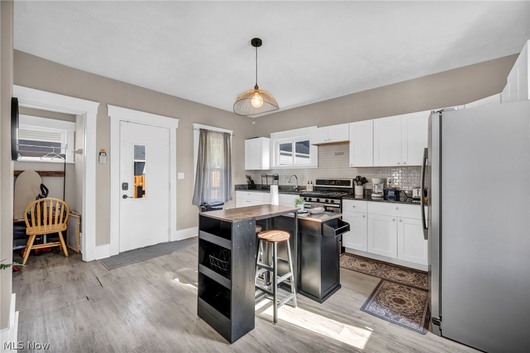 6011 Ellen Avenue Cleveland OH 44102