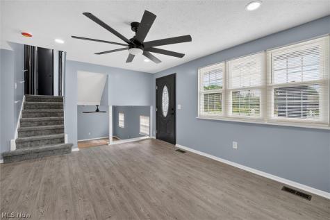 4036 Leavitt Road Lorain OH 44053