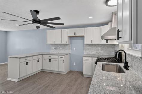 4036 Leavitt Road Lorain OH 44053