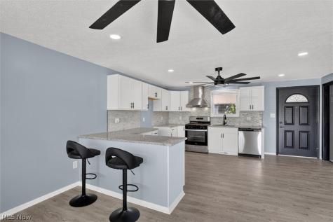 4036 Leavitt Road Lorain OH 44053