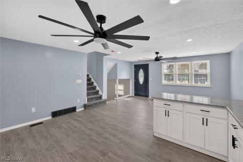 4036 Leavitt Road Lorain OH 44053