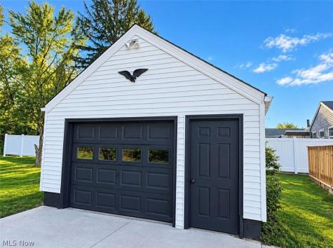 4964 15th Street SW Canton OH 44710