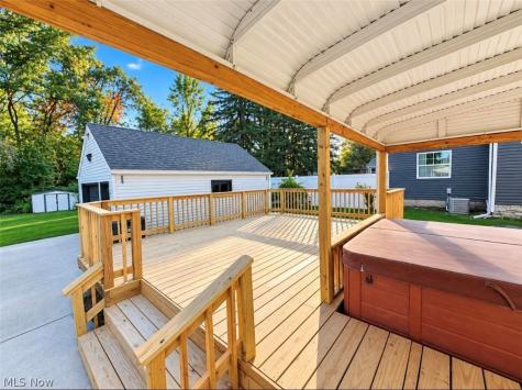 4964 15th Street SW Canton OH 44710