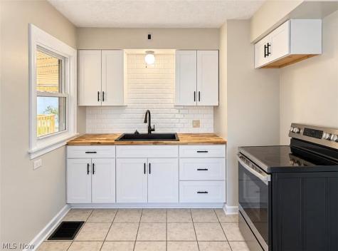 4964 15th Street SW Canton OH 44710