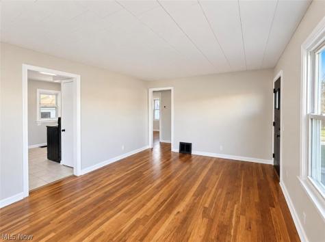 4964 15th Street SW Canton OH 44710
