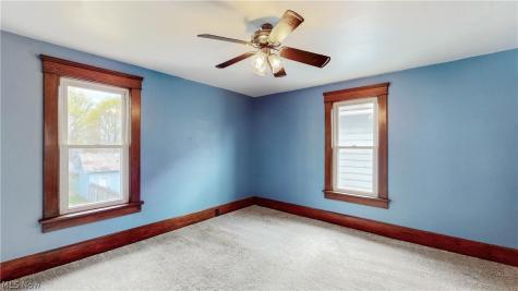521 W Market Street Orrville OH 44667