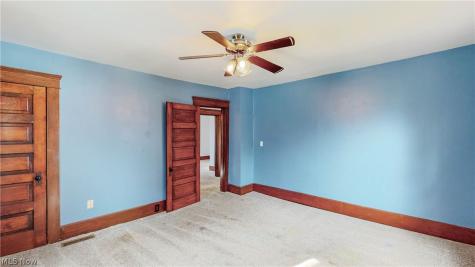 521 W Market Street Orrville OH 44667