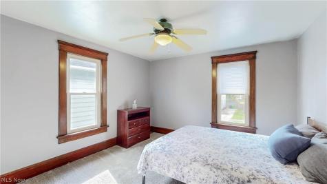 521 W Market Street Orrville OH 44667