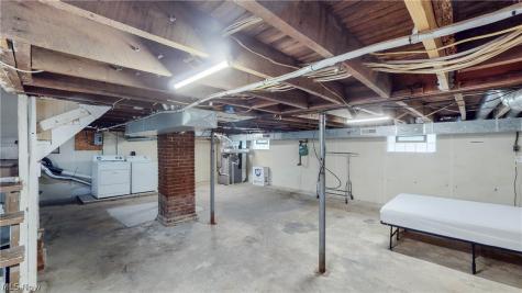 521 W Market Street Orrville OH 44667
