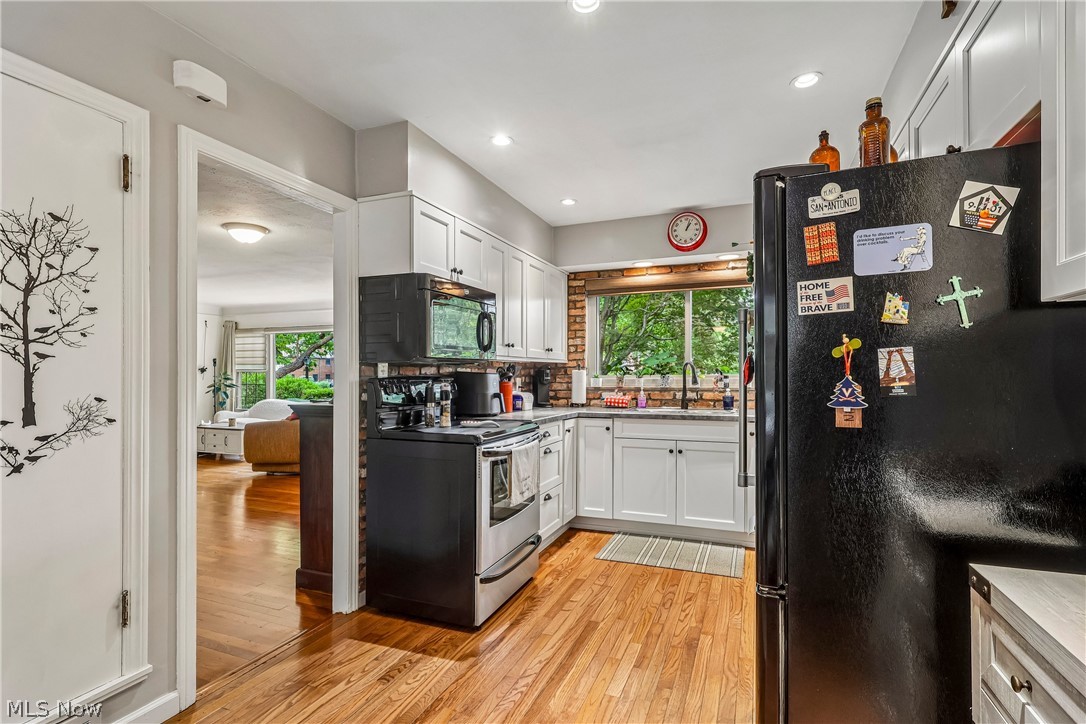 20391 Lake Road Rocky River OH 44116