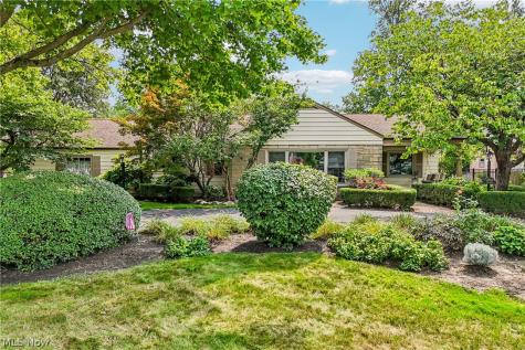 20391 Lake Road Rocky River OH 44116