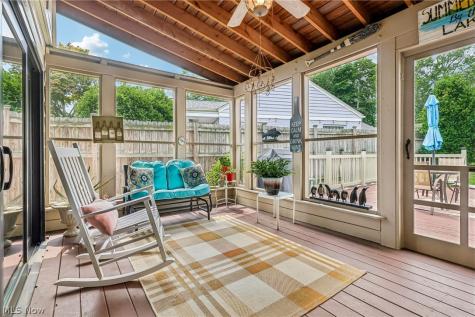 20391 Lake Road Rocky River OH 44116