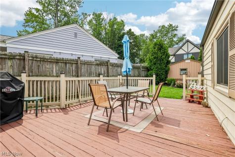 20391 Lake Road Rocky River OH 44116