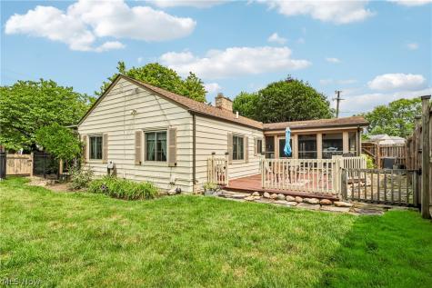 20391 Lake Road Rocky River OH 44116