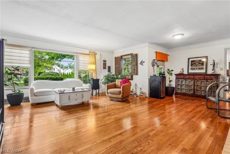 20391 Lake Road Rocky River OH 44116