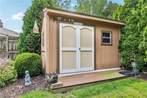 20391 Lake Road Rocky River OH 44116