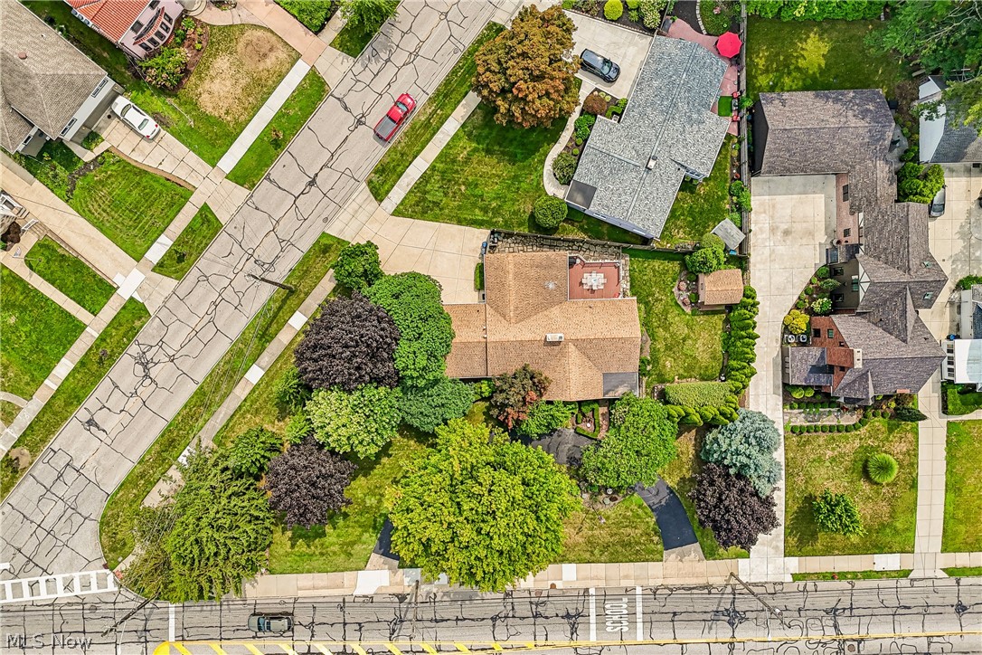 20391 Lake Road Rocky River OH 44116