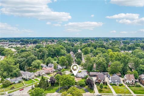 20391 Lake Road Rocky River OH 44116