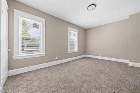 1714 Cliffview Road Cleveland OH 44112