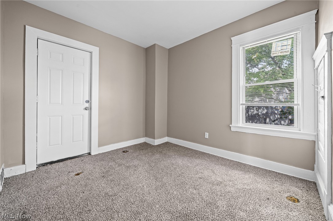 1714 Cliffview Road Cleveland OH 44112