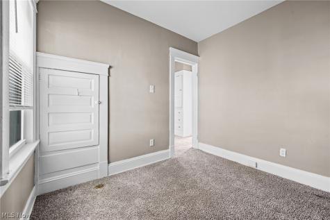 1714 Cliffview Road Cleveland OH 44112