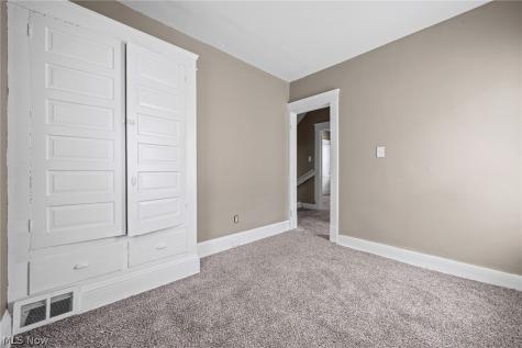 1714 Cliffview Road Cleveland OH 44112