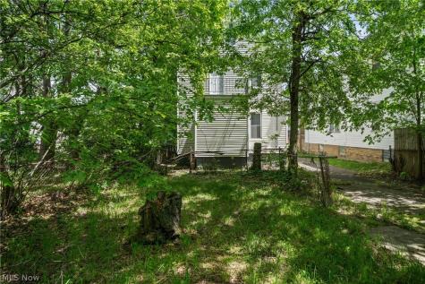 1714 Cliffview Road Cleveland OH 44112