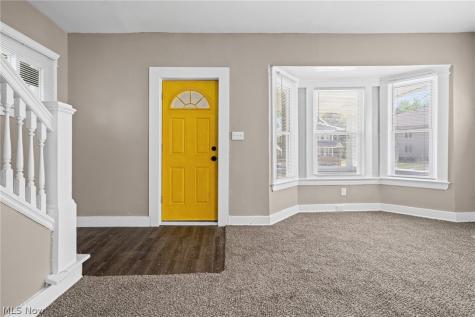 1714 Cliffview Road Cleveland OH 44112
