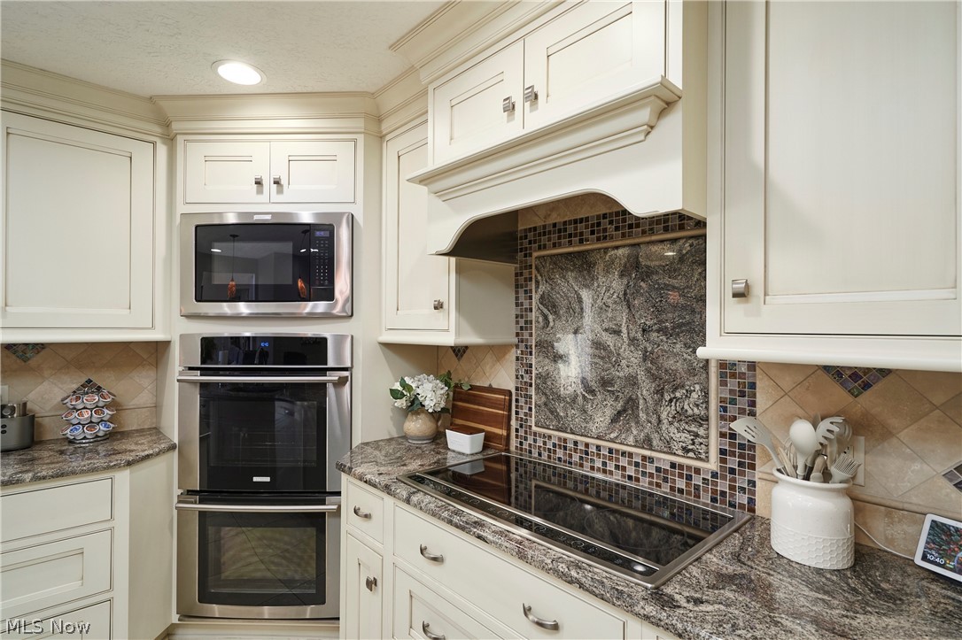 7950 Loriwood Circle NW Massillon OH 44646