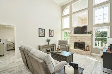 7950 Loriwood Circle NW Massillon OH 44646