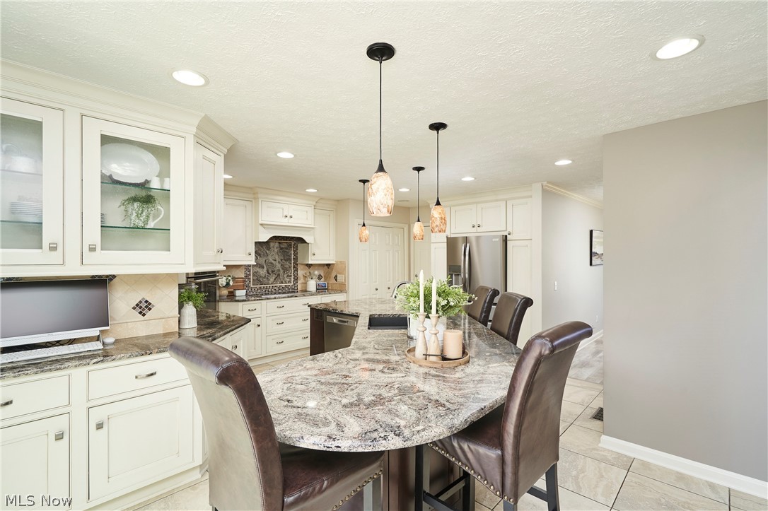 7950 Loriwood Circle NW Massillon OH 44646