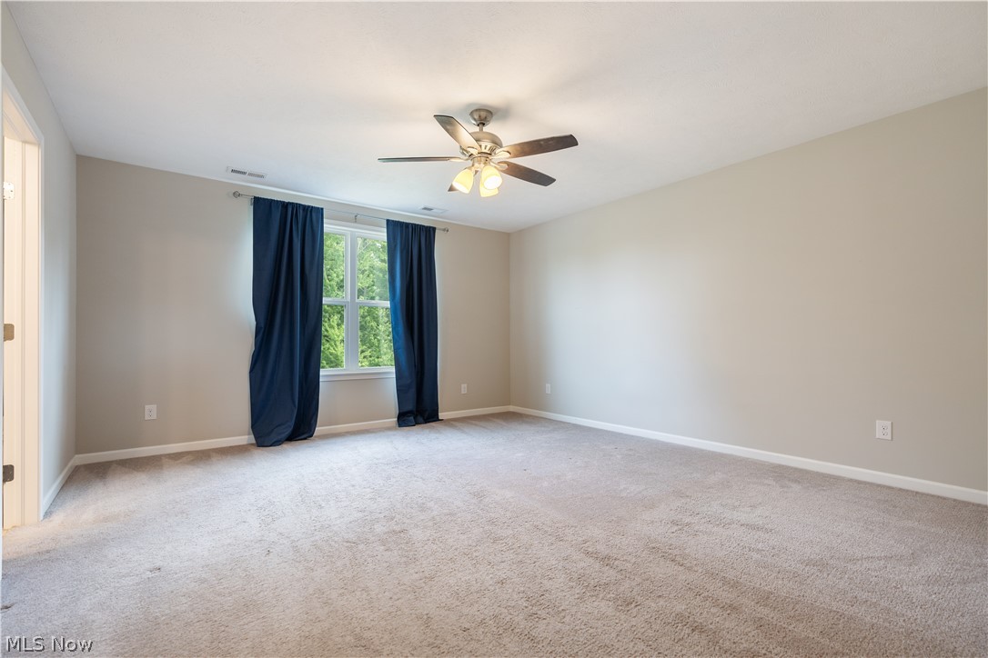 1720 Cobham Lane Wadsworth OH 44281