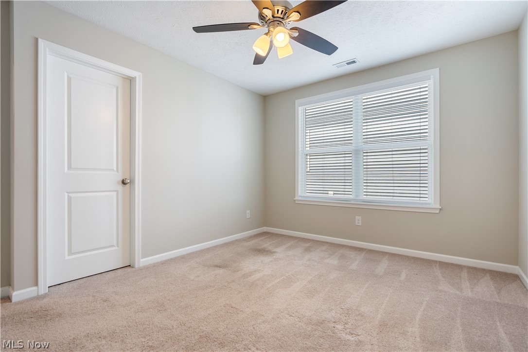 1720 Cobham Lane Wadsworth OH 44281