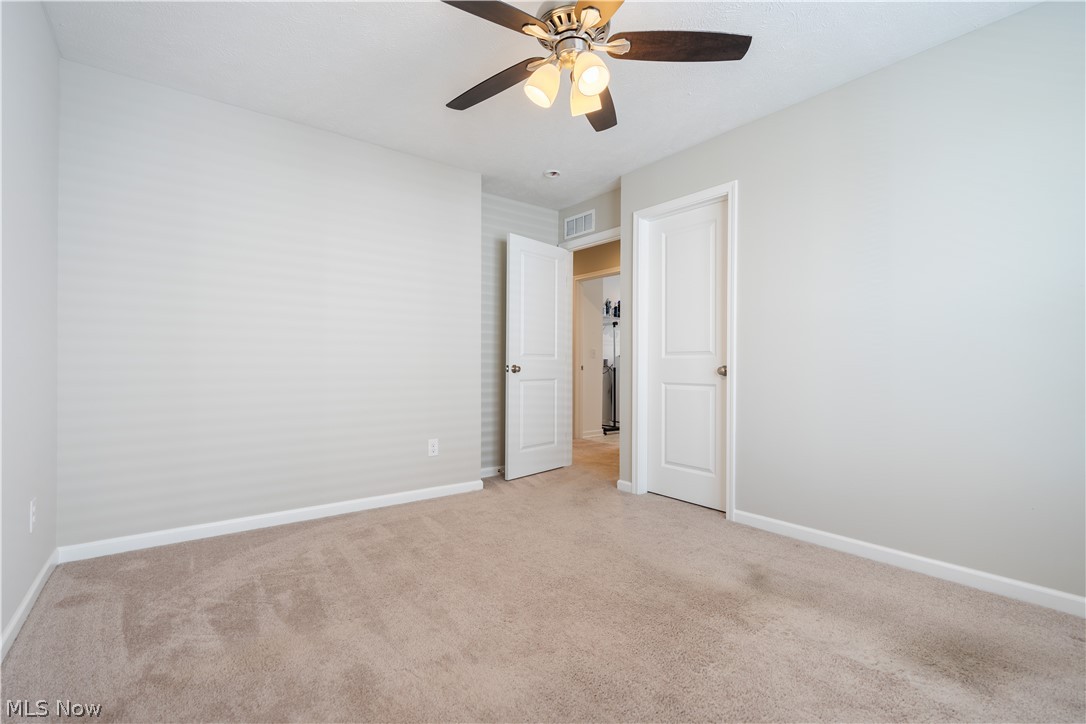 1720 Cobham Lane Wadsworth OH 44281