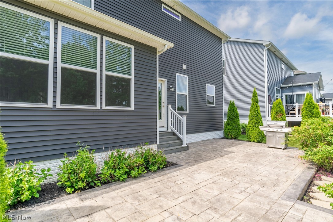1720 Cobham Lane Wadsworth OH 44281