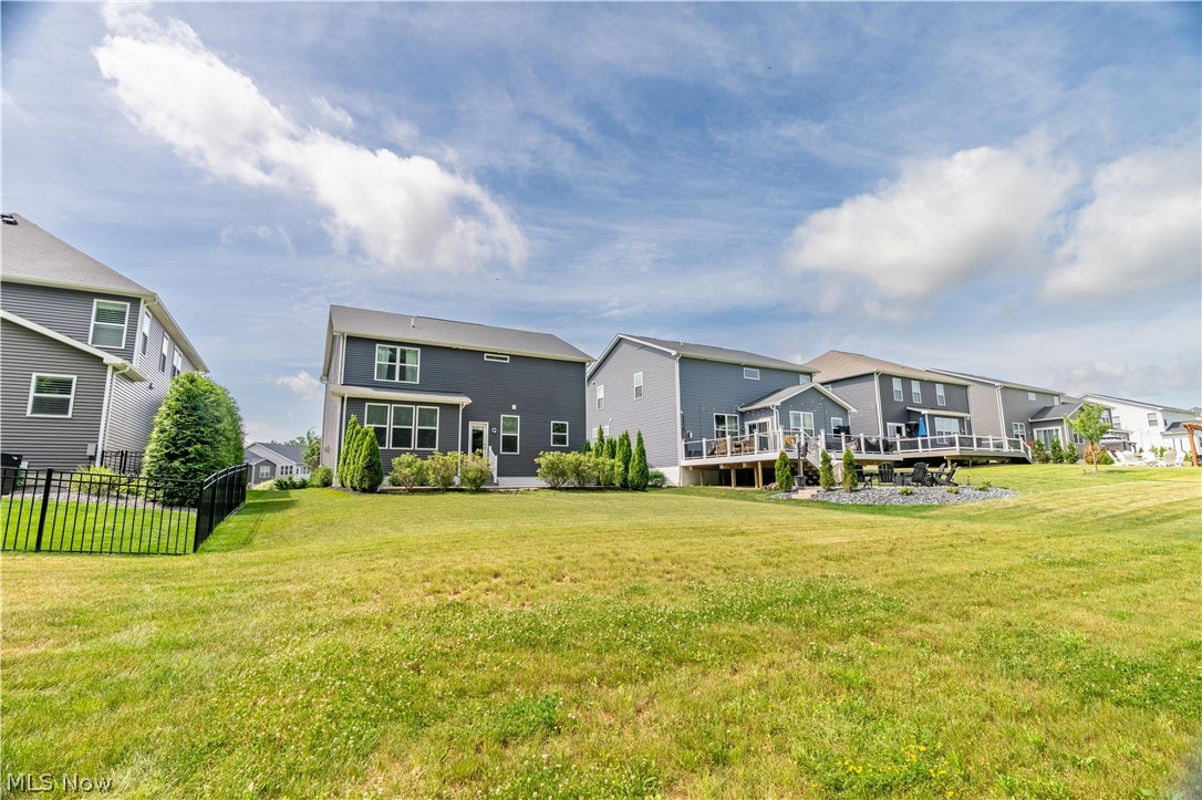 1720 Cobham Lane Wadsworth OH 44281
