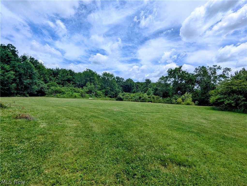 7394 Kniffen Road Leroy OH 44077