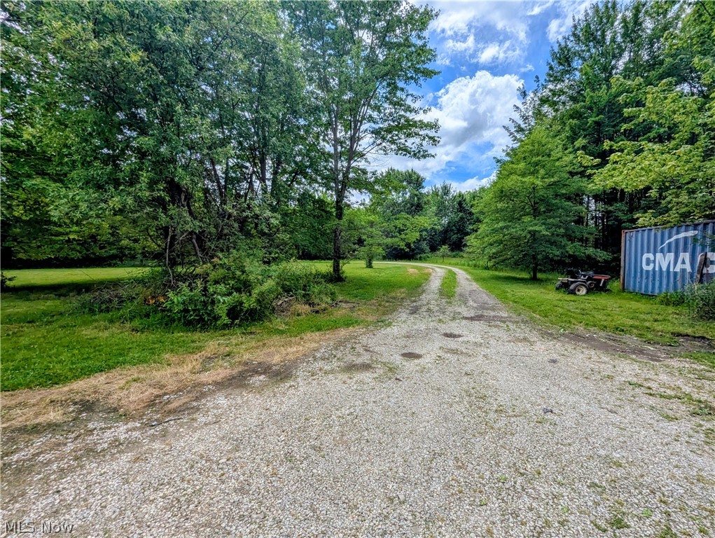 7394 Kniffen Road Leroy OH 44077