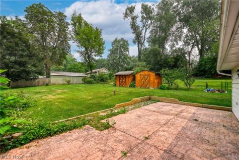 6590 N Pleasant Avenue Kent OH 44240