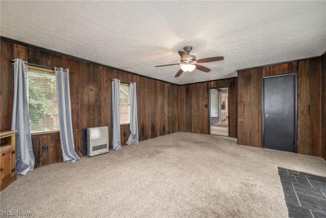 6590 N Pleasant Avenue Kent OH 44240