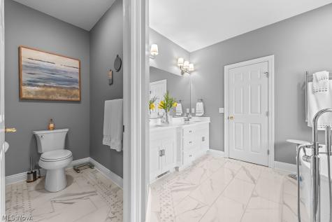 8574 Ashmede Court Circle NW Massillon OH 44646