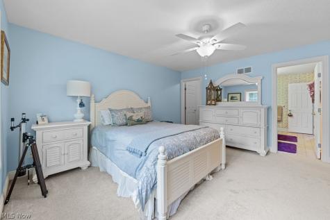 8574 Ashmede Court Circle NW Massillon OH 44646