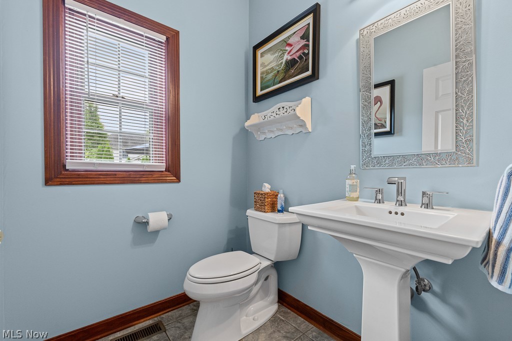 8574 Ashmede Court Circle NW Massillon OH 44646