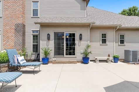 8574 Ashmede Court Circle NW Massillon OH 44646