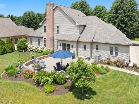 8574 Ashmede Court Circle NW Massillon OH 44646